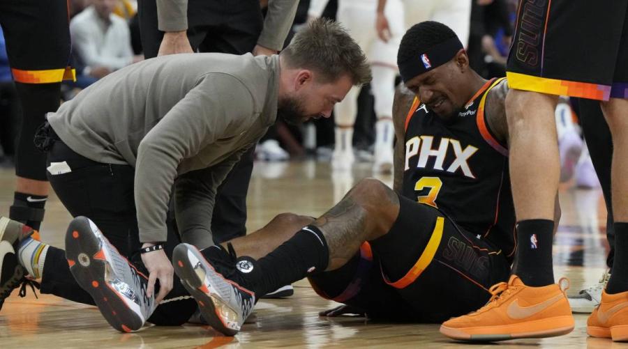 Phoenix Suns Lose Bradley Beal (Ankle Injury) for 2 Weeks - Casino.org