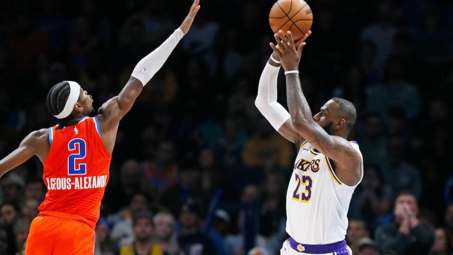 LeBron James scores season-high 40 points, Lakers beat Thunder to end 4-game skid - ABC News