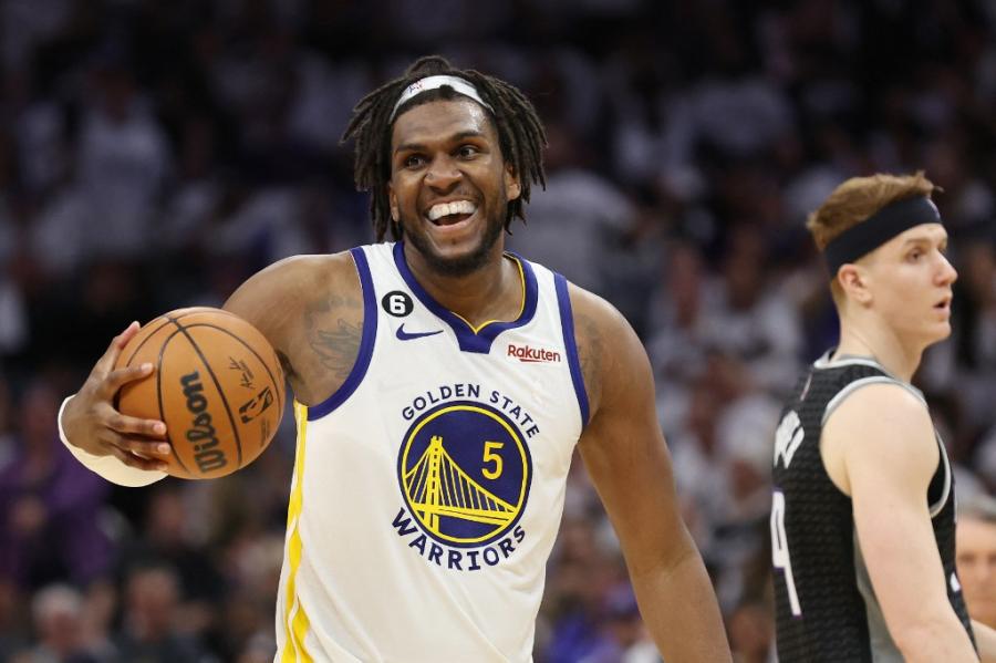 NBA: Kevon Looney's rebounding sparks Warriors into second round | Inquirer  Sports