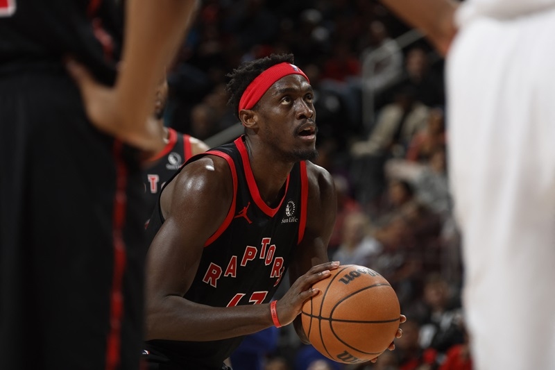 Pascal-Siakam_Easy-Resize.com-2