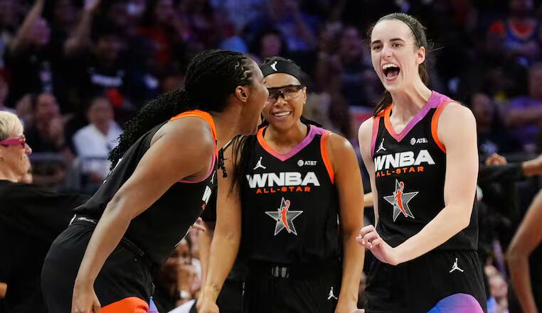 WNBA全明星隊擊敗美國女籃隊！克拉克10助攻，奧貢博瓦爾半場34分當選MVP（影）
