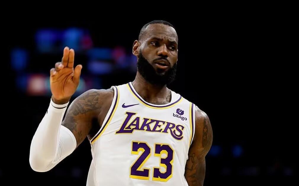 NBA / 退役球員聊「高薪小偷」：某些人簽肥約卻幫不了球隊，「詹柯」是這些人的榜樣