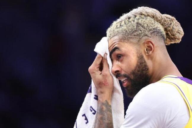 NBA / 瑞迪克承認打灰熊是不滿Dlo的防守態度，而情緒失控！Dlo：理解教練！