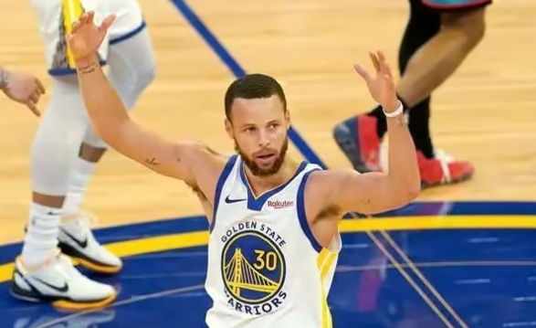 NBA / 真的是太鐵了！勇士三大鐵匠坑苦Curry，科爾必須儘快做出取捨