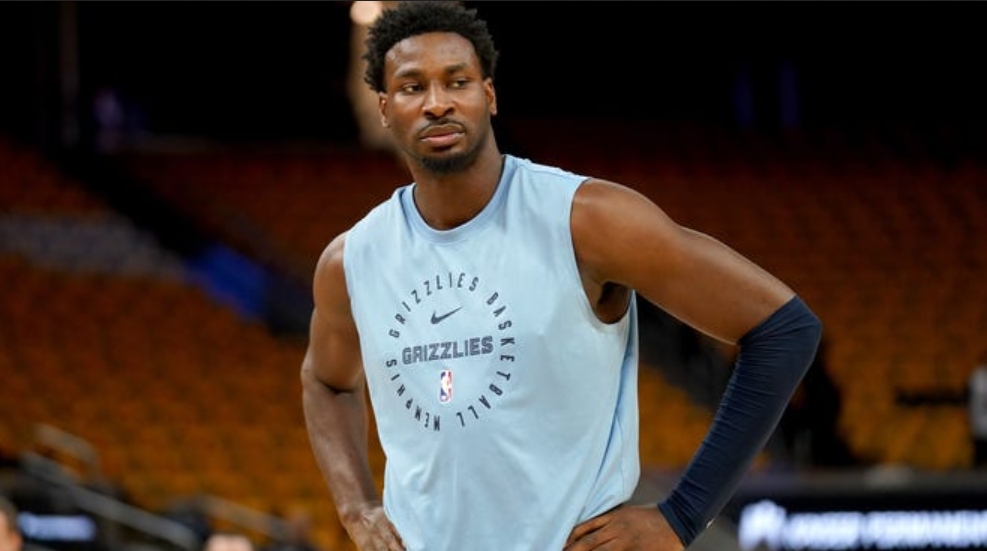 JJJ打野球導致腳趾受傷！昨天剛完成續約5年2.4億，灰熊官宣需修復手術！