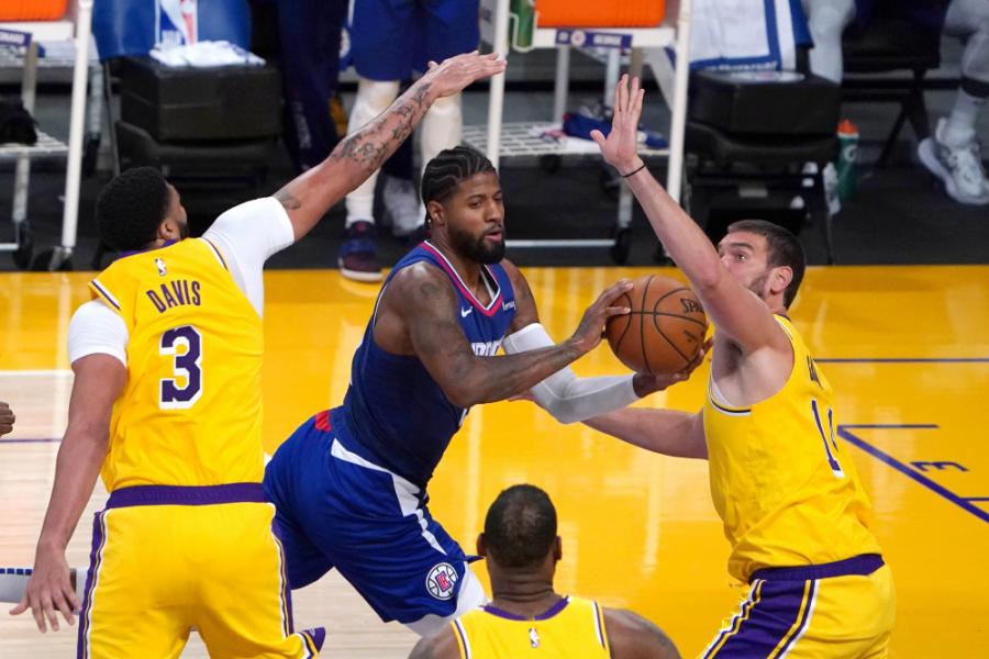 Clippers vs. Lakers recap: Paul George goes of, Clips spoil ring night