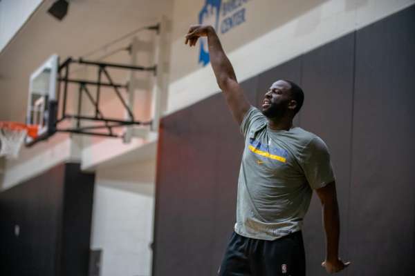 Warriors' Draymond Green on track to return Sunday vs. Chicago - SFChronicle.com