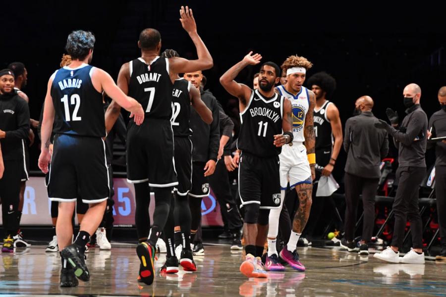 Durant e Kyrie dão show, e Nets impressionam com surra nos Warriors na abertura da NBA | nba | ge