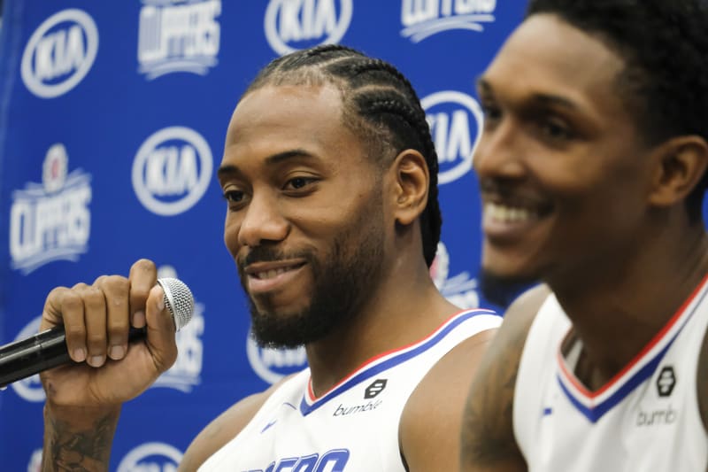 Lou Williams Says Kawhi Leonard Is Most Talkative in Clippers' Group Chats  | Bleacher Report | Latest News, Videos and Highlights