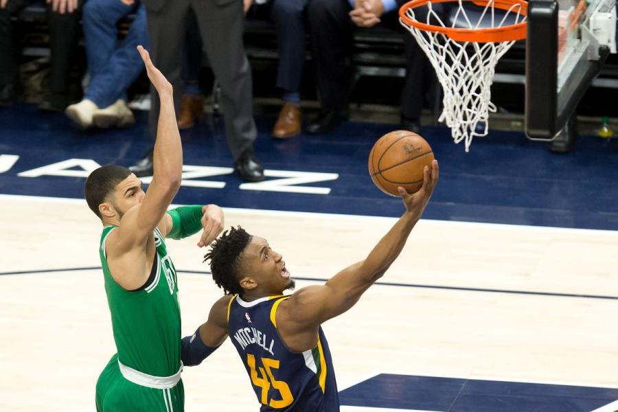 Must C's: Jayson Tatum drops 25 at halftime in duel with Donovan Mitchell - CelticsBlog