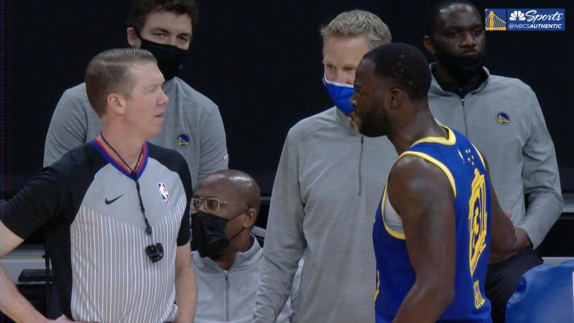 Draymond Green tells refs to stop being emotional after technical foul | RSN