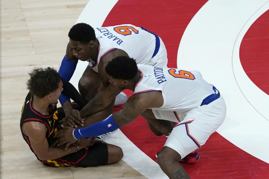 The Day - Randle scores 28 as Knicks rally past Hawks 113-108 - News from southeastern Connecticut