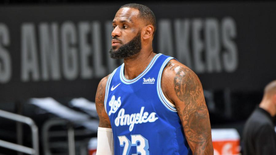 “lebron james”的图片搜索结果