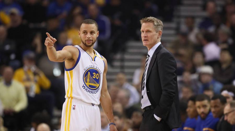 NBA: Steve Kerr von den Golden State Warriors unterzieht sich Eingriff