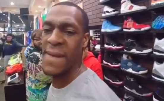 Rajon Rondo Got Upset When A Fan Hugged Him & Called Him 'Chris Paul'  (VIDEO) | Total Pro Sports