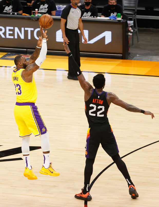 Anthony Davis, Lakers bounce back to beat Suns in Game 2, even series – Pasadena Star News