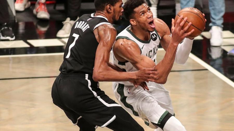 The Nets crowd is electric when Giannis Antetokounmpo hits the free throw line”: The Brooklyn crowd hilariously counts down the Bucks MVP&#39;s agonizingly long free throw routine in Game 7 | The SportsRush