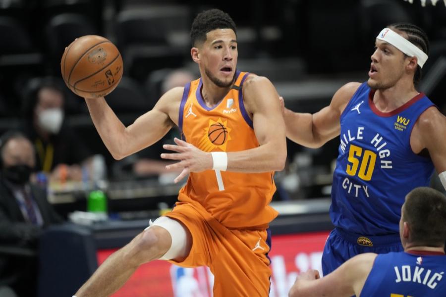 Booker, Paul spoil Jokic&#39;s MVP party, Suns take 3-0 lead | Taiwan News | 2021-06-12 12:50:54