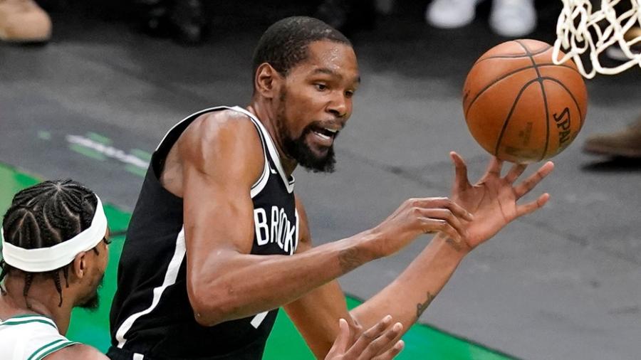 Nets' Kevin Durant to fans after Kyrie Irving water bottle incident: 'Grow  the f--k up' | Fox News