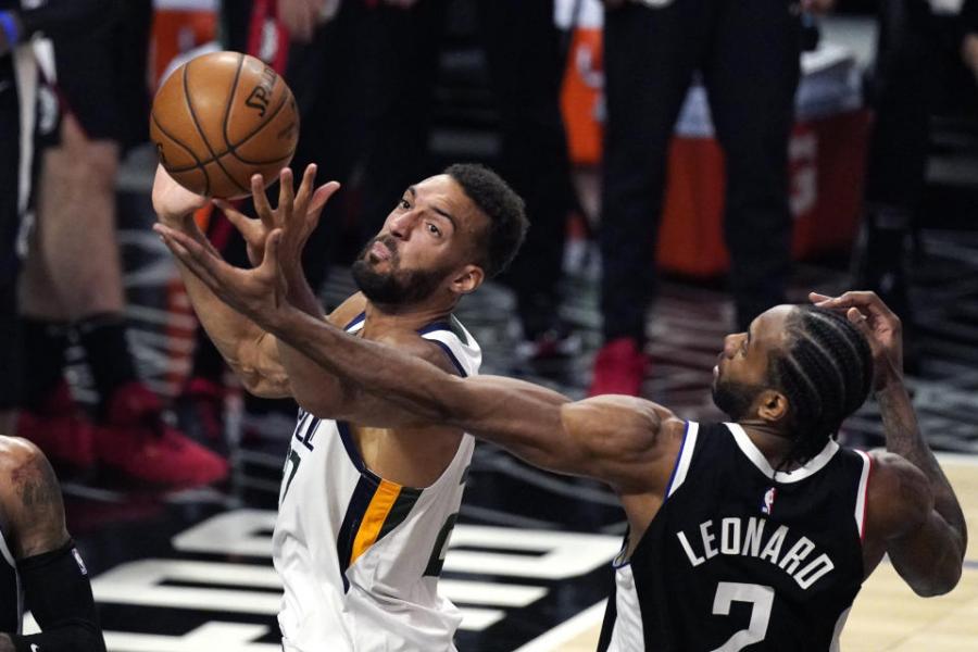 Leonard, George help Clippers beat Jazz, cut deficit to 2-1