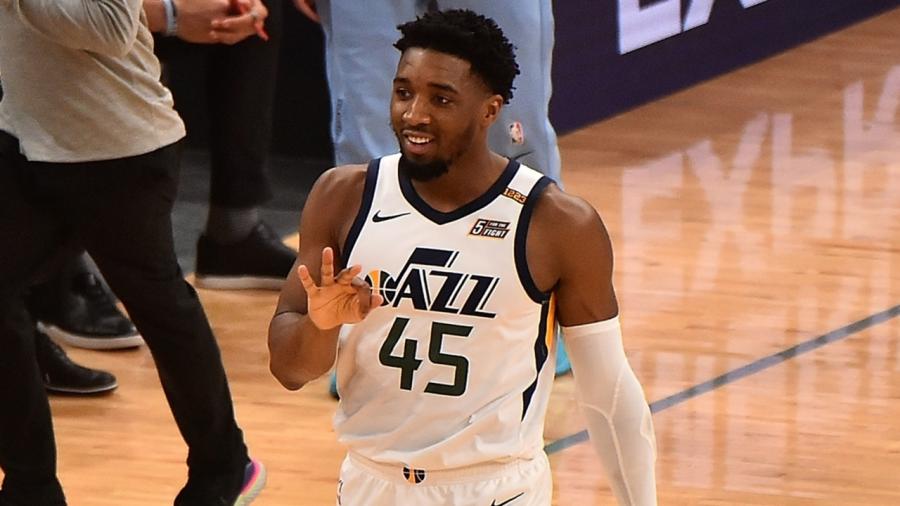 NBA Playoffs 2021: Donovan Mitchell leads balanced offence as Jazz stick to  strengths to take commanding 3-1 series lead | NBA.com Canada | The  official site of the NBA