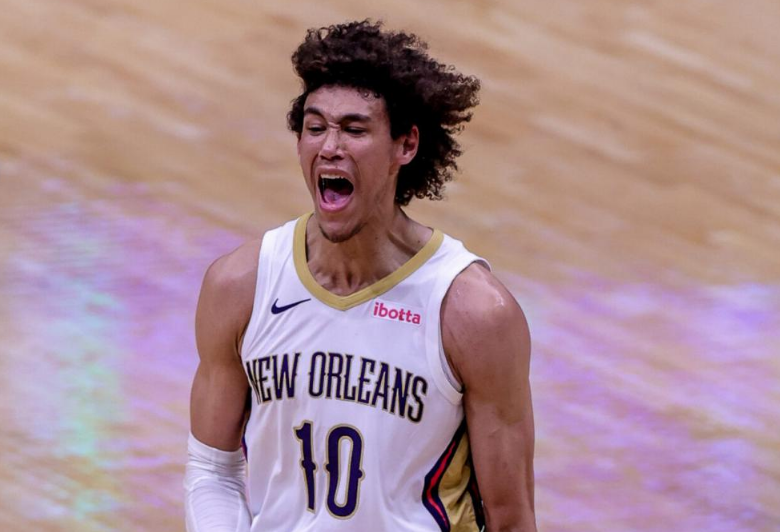 家暴，抗拒執法，毆打警察！21歲就是刺頭？他的NBA生涯要到頭了