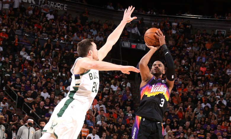 Chris Paul Propels Suns To Game 1 Win Over Bucks - The Wall.fyi