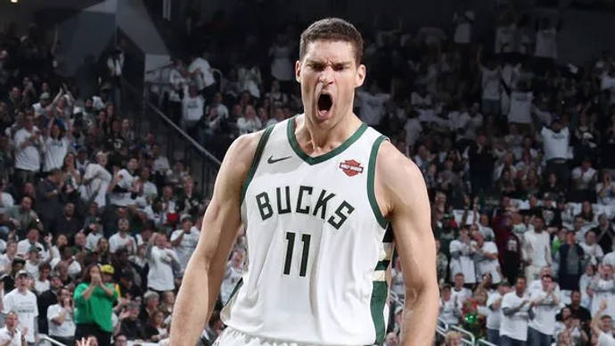 NBA: Brook Lopez powers Bucks into Eastern Conference finals lead vs Hawks