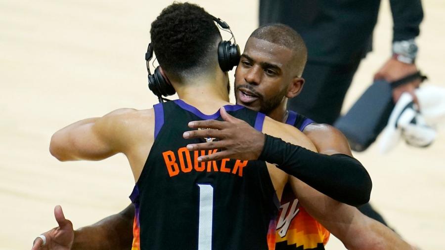 Devin Booker: Chris Paul is the greatest leader to play basketball after Suns veteran&#39;s dazzling Game 1 performance | NBA News | NEWSDONS.COM