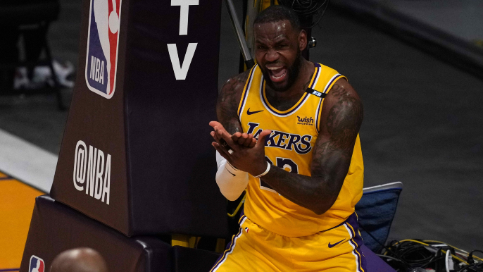 LeBron James reacts to receiving zero votes for NBA&#39;s best player in  offseason survey | KNBR