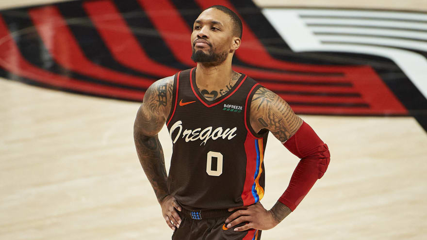 Damian Lillard: &#39;I&#39;m not leaving&#39; Blazers, &#39;not right now at least&#39; | Yardbarker