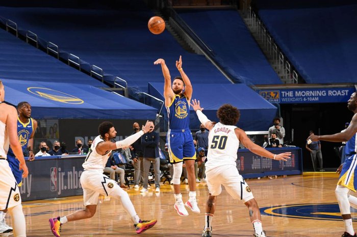 Stephen Curry drops 53, passes Wilt as Warriors' all-time leading scorer - The Athletic