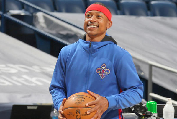 Isaiah Thomas refutes report that he might play overseas - NewsBreak