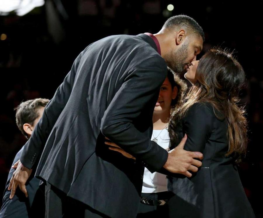 “tim duncan vanessa macias”的图片搜索结果