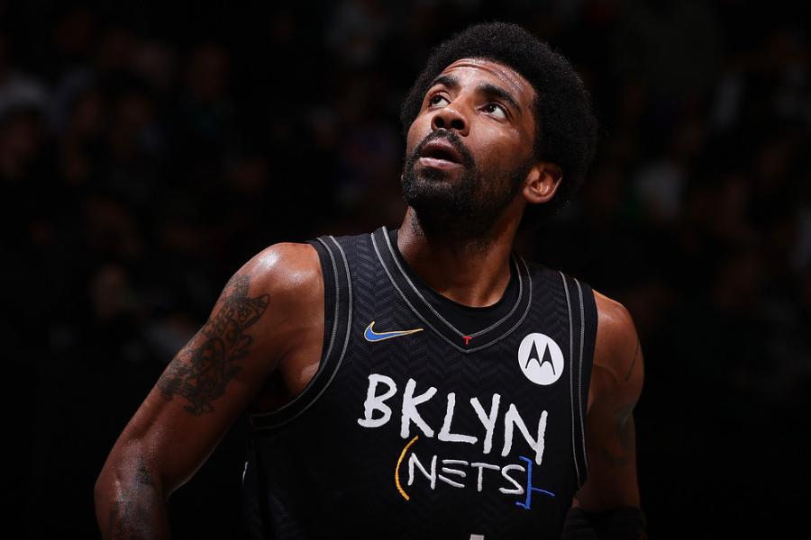 Kyrie Irving&#39;s Vaccine Decision Clouds Future with Nets