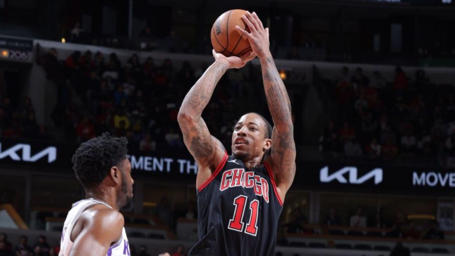 Chicago Bulls&#39; DeMar DeRozan stays hot, eclipses Wilt Chamberlain&#39;s record scoring streak - ABC7 Chicago