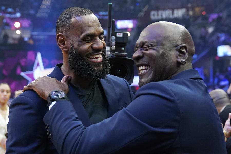 LeBron James Reflects on Michael Jordan Encounters With Instagram Photos, Video | Bleacher Report | Latest News, Videos and Highlights