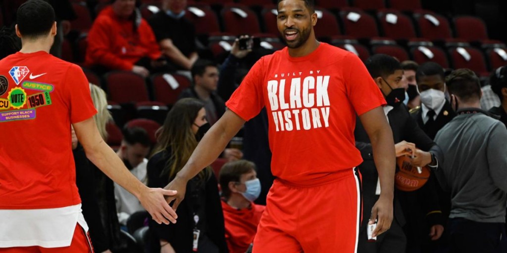 Tristan Thompson Bulls warmups USAT