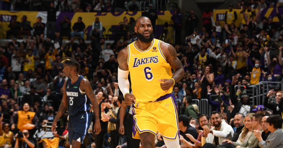 LeBron James not giving up on Lakers&amp;#39; season: &amp;quot;Until you bury me 12 feet  under, I&amp;#39;ve got a chance&amp;quot; - Eurohoops