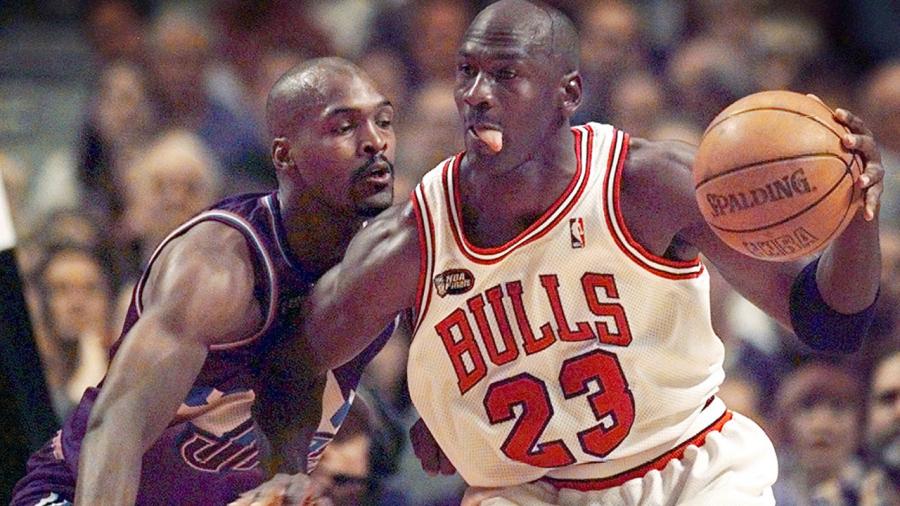 Michael Jordan&amp;#39;s underwear sells for big price at auction | Fox Business