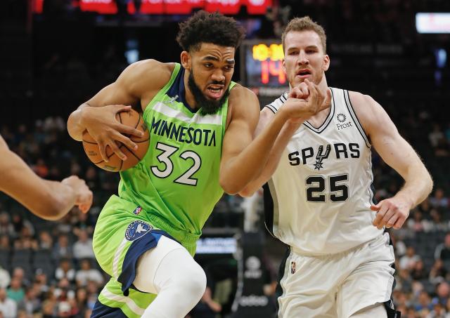 Karl-Anthony Towns rides historic 3rd quarter to Timberwolves franchise record 60 points