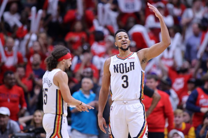 EN-VIVO-New-Orleans-Pelicans-vs-Phoenix-Suns-por-los-Playoffs-de-la-NBA-min