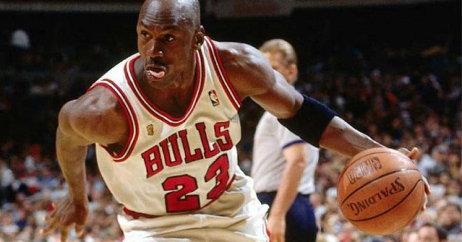 Michael Jordan絕活之一：轉身假動作Fadeaway Shot - NBA - 籃球| 運動視界Sports Vision