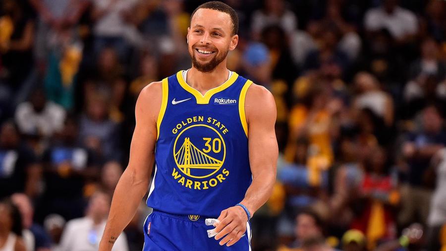 Steph Curry's sarcastic one-word answer to NBA upholding Draymond's Flagrant 2 | RSN