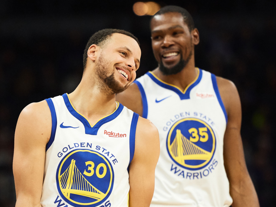 Stephen Curry Learned of Kevin Durant's Free Agency Move Mid-Flight