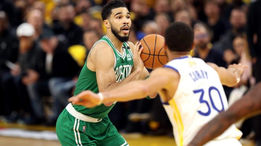 Analyst Rips Celtics Jayson Tatum: 'Pathetic' | Heavy.com