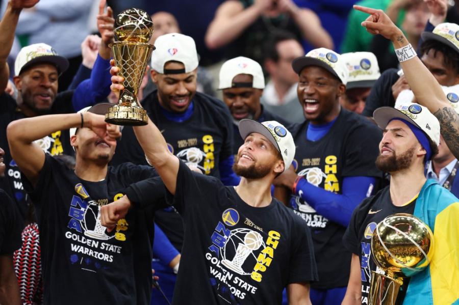 Warriors star Steph Curry named NBA Finals MVP - NEWS TV USA