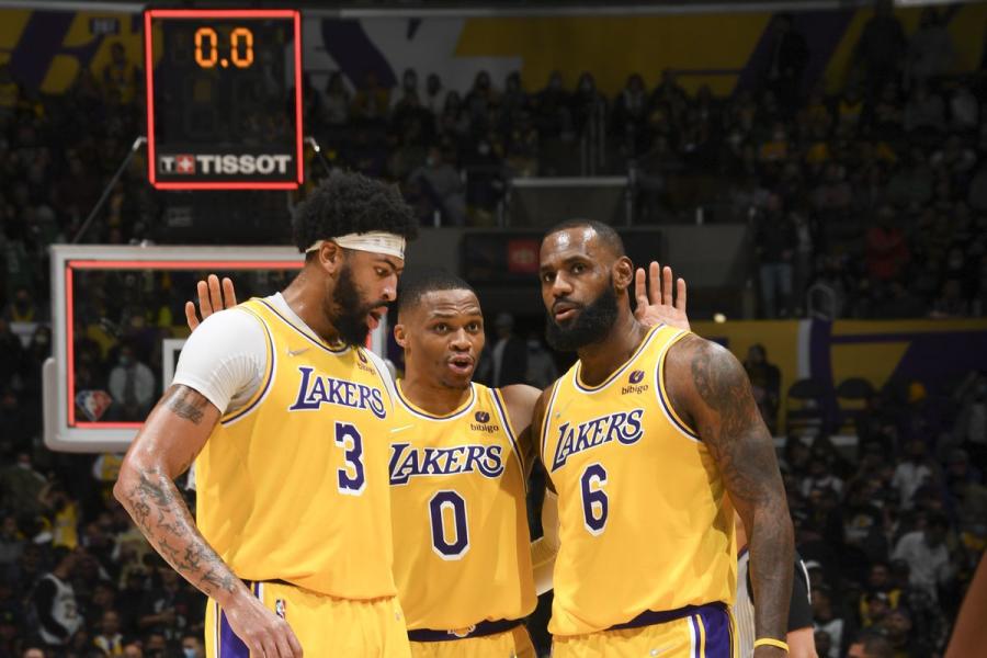 Lakers Rumors: LeBron, Anthony Davis and Russell Westbrook talked on phone - Silver Screen and Roll