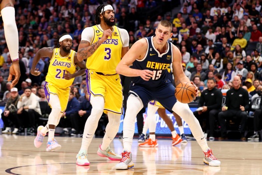 Nikola Jokic, Nuggets take down LeBron James' Lakers