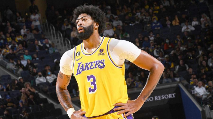 Anthony Davis willing to play center for Lakers, but states positional preference: 'A.D. wants to play the 4' - CBSSports.com
